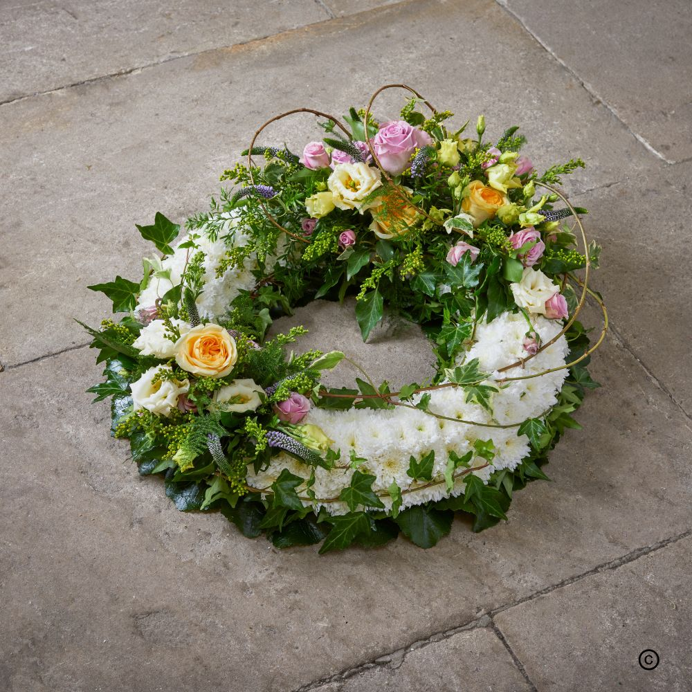 Massed Wreath Ring Product Image